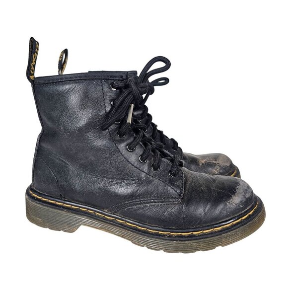 Dr. Martens Black Leather Lace-Up Kids Boots Distressed Condition #1460 J Size 2 - Picture 10 of 10